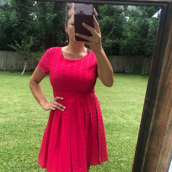 1.State dress - Picture 2 of 7